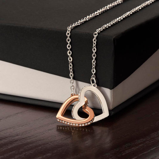Beautiful Interlocking Hearts Necklace