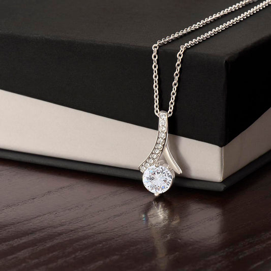 Alluring Beauty Necklace For Her